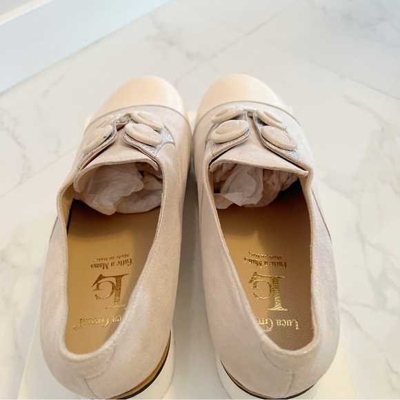 ITALIAN Sparkly Beige Silver Leather
Suede Hardwear Shoe Size 39 - Picture 13 of 16